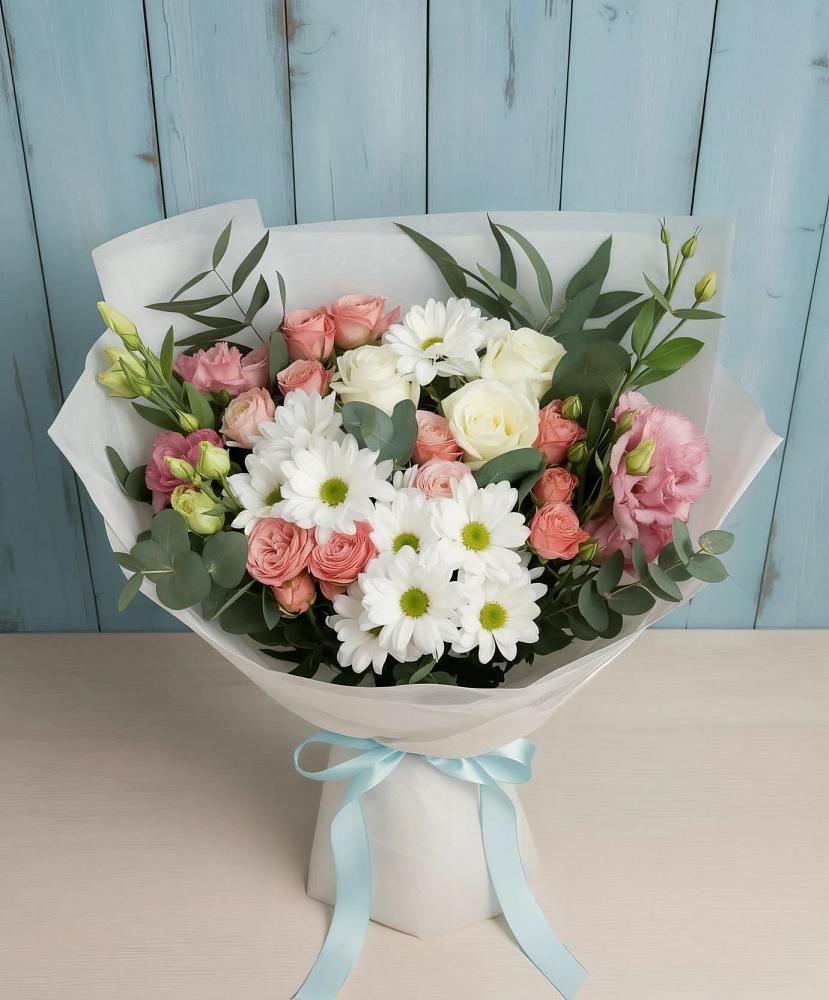 Букет цветов из: Розы, Лизиантусы и Хризантемы в Келермесской