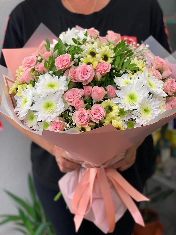 Букет цветов из: Розы и Хризантемы в Келермесской