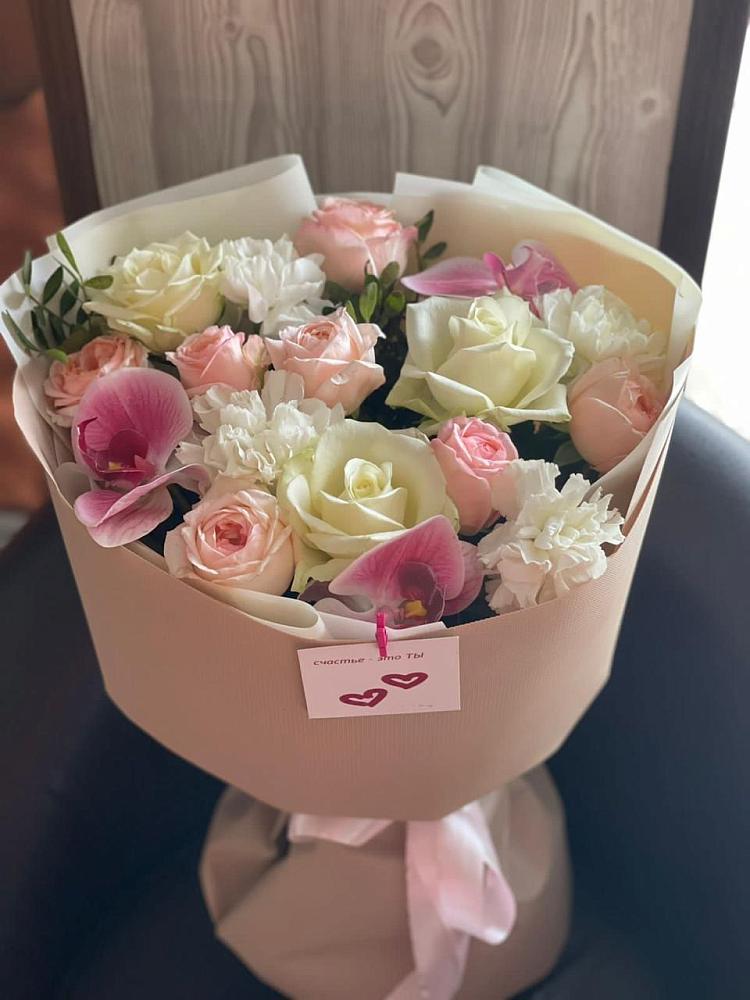 Букет цветов из: Орхидеи, Розы и Гвоздики в Келермесской