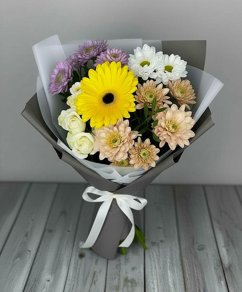 Букет цветов из: Розы, Герберы и Хризантемы в Келермесской