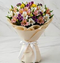 Букет цветов из:  Альстромерии в Келермесской