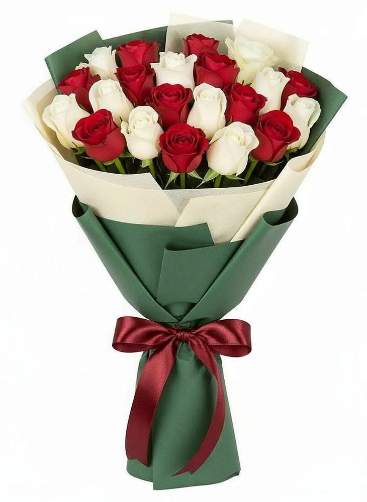 Букет Микс из красных и белых роз в Келермесской