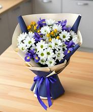 Букет цветов из:  Розы, Ирисы и Хризантемы в Келермесской