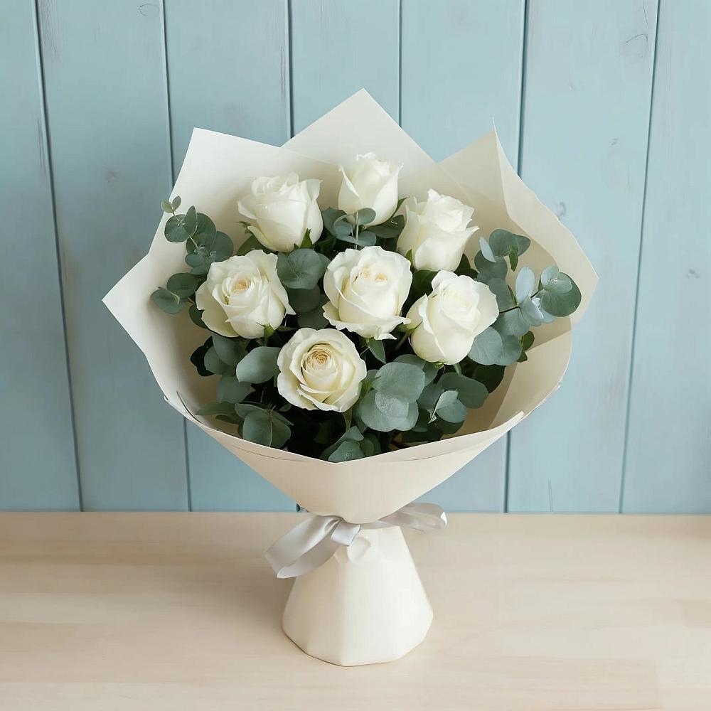 Букет Белые розы в Эвкалипте в Келермесской