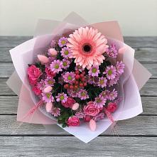Букет цветов из:  Розы, Герберы и Хризантемы в Келермесской