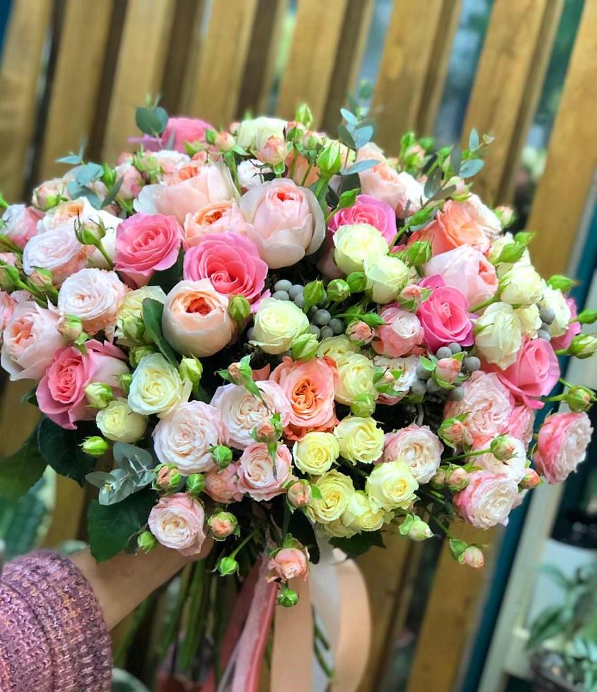 Букет цветов из: Розы в Келермесской