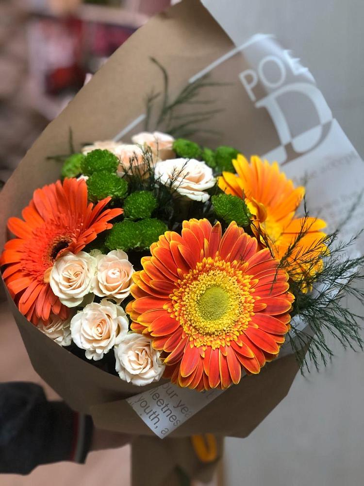 Букет цветов из: Герберы, Хризантемы и Розы в Келермесской